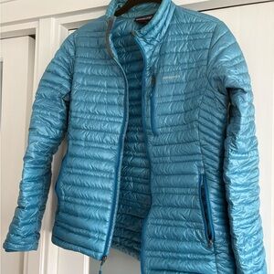 Patagonia Women's Teal Quilted Packable Puffer Jacket